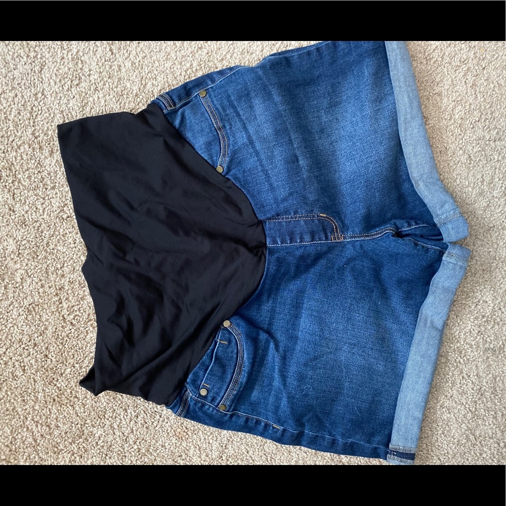 Maternity denim shorts